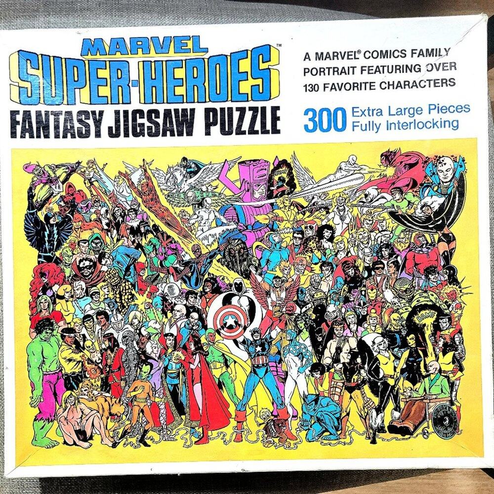 Extremely Rare 1983 Marvel Super-Heroes 300 Piece Puzzle 132 Heroes Pictured